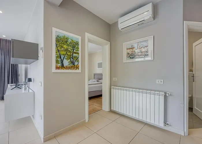 Lejlighed Elegant Panoramic Seaview