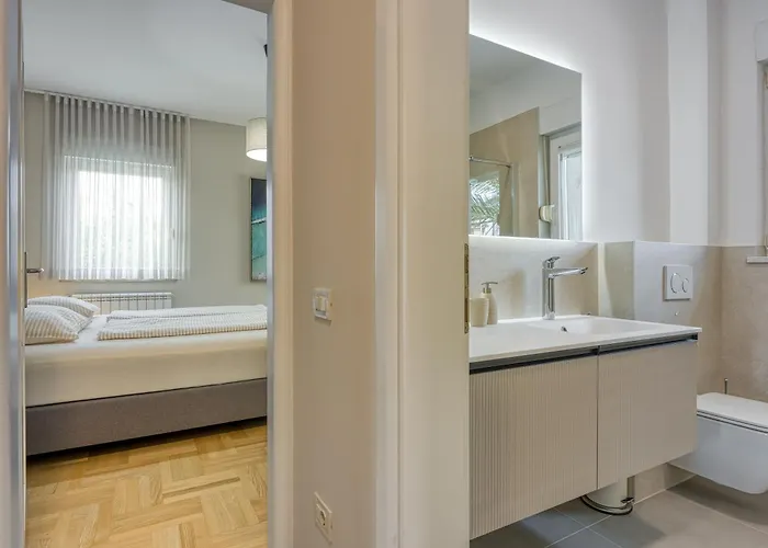 Lejlighed Elegant Panoramic Seaview