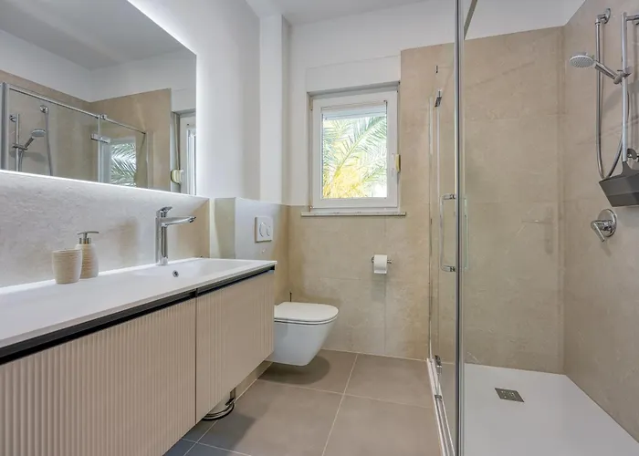 Lejlighed Elegant Panoramic Seaview
