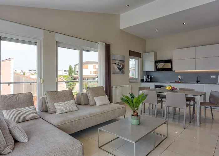 Elegant Panoramic Seaview Lejlighed Pula