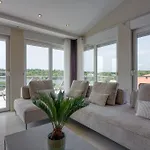Elegant Panoramic Seaview