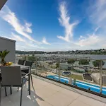 Elegant Panoramic Seaview アパート *