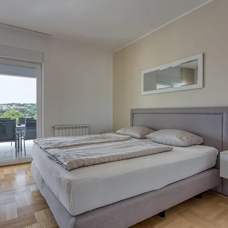 Elegant Panoramic Seaview Appartamento *