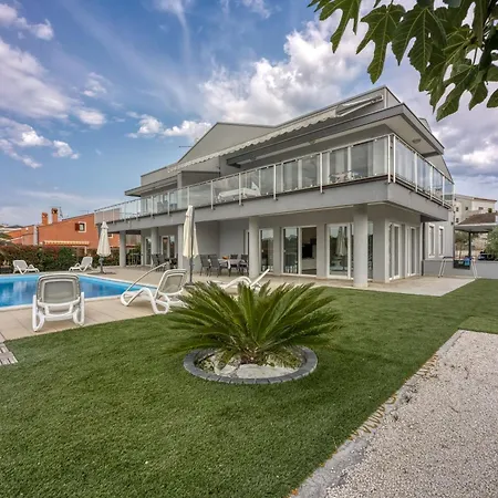 Appartement Elegant Panoramic Seaview