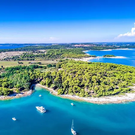 Apartment Elegant Panoramic Seaview Pula
