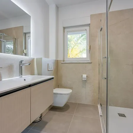 Appartamento Elegant Panoramic Seaview