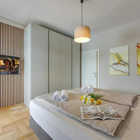 Apartment Elegant Panoramic Seaview *
