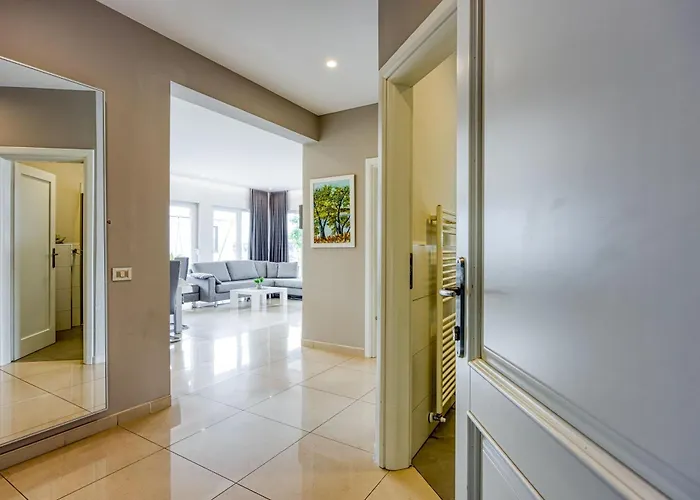 Elegant Panoramic Seaview Pula