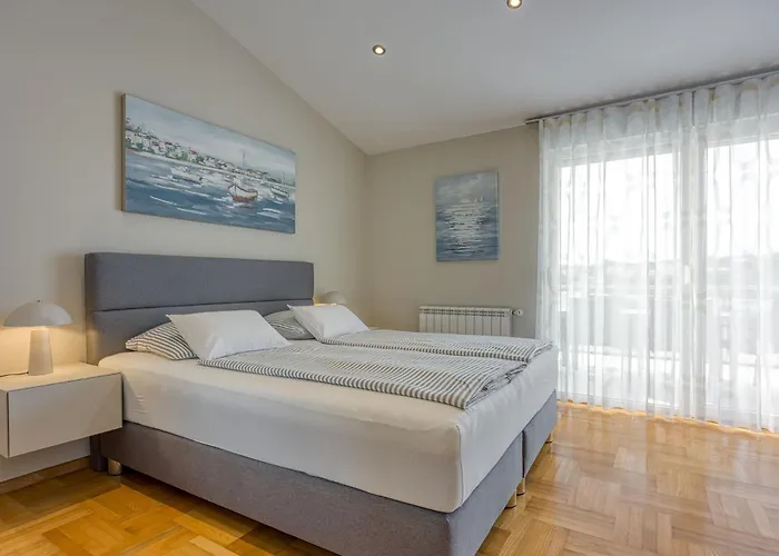 Apartment Elegant Panoramic Seaview *