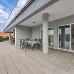 Appartement Elegant Panoramic Seaview
