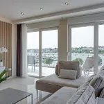 Elegant Panoramic Seaview Appartement