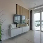 Elegant Panoramic Seaview
